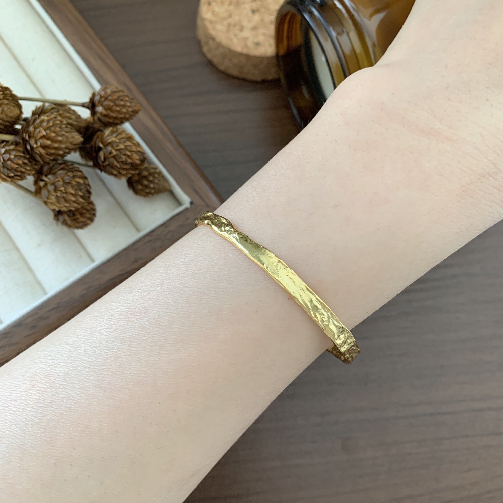 Sterling Silver Bracelet Simple And Irregular Convex Foil Pattern