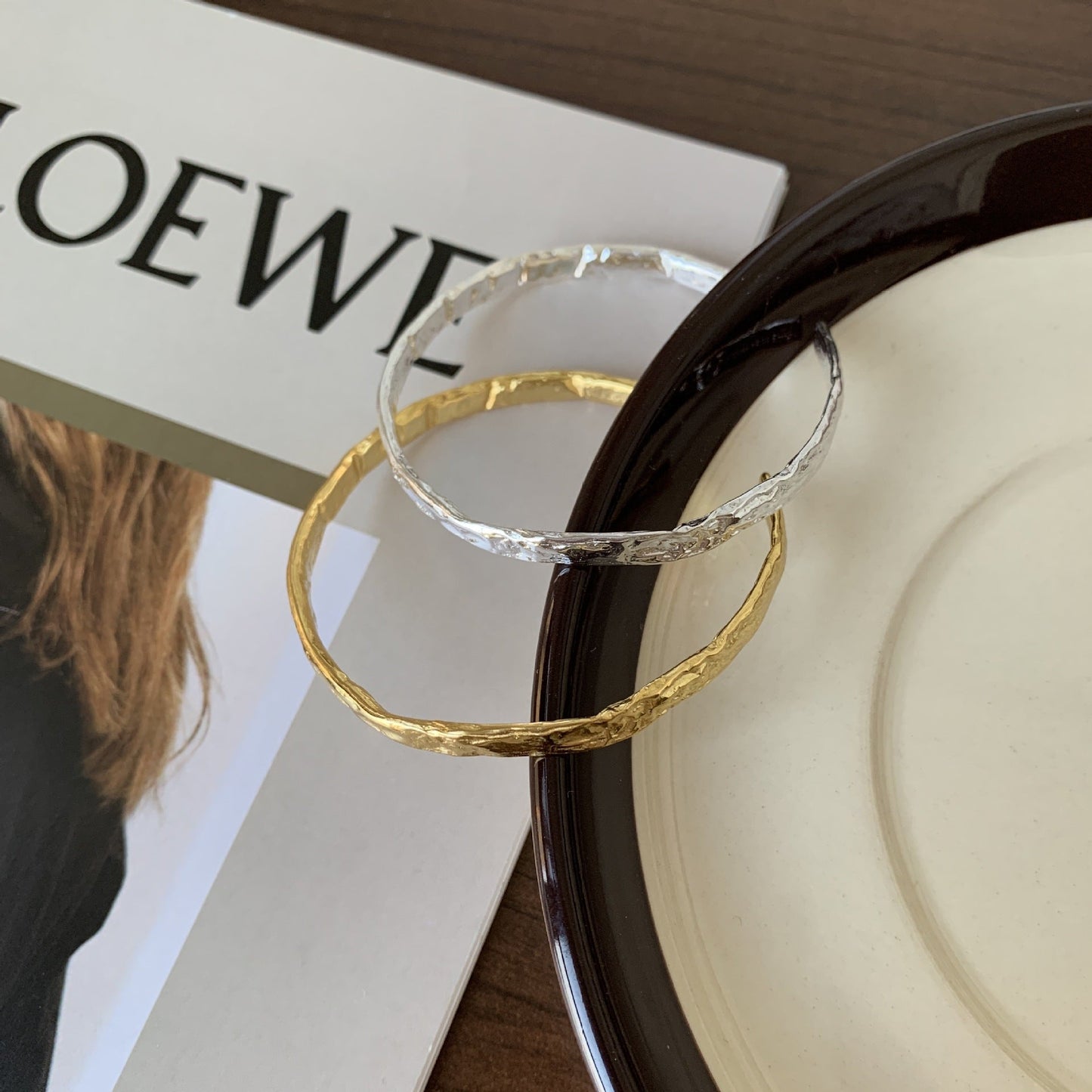 Sterling Silver Bracelet Simple And Irregular Convex Foil Pattern